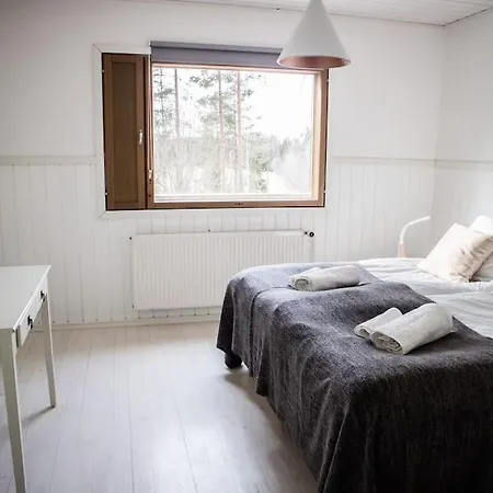 Luxury For Two In Tahlo With Lakeside Sauna Mutala