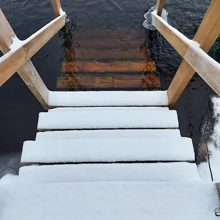 Luxury For Two In Tahlo With Lakeside Sauna Mutala