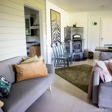 Luxury For Two In Tahlo With Lakeside Sauna Villa *