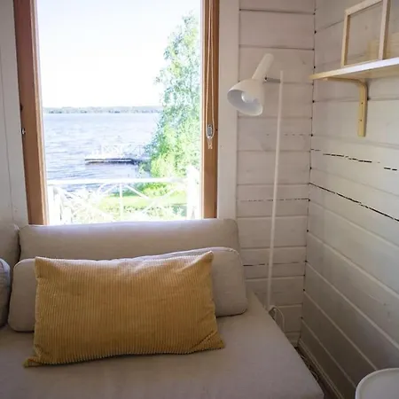 Luxury For Two In Tahlo With Lakeside Sauna Villa