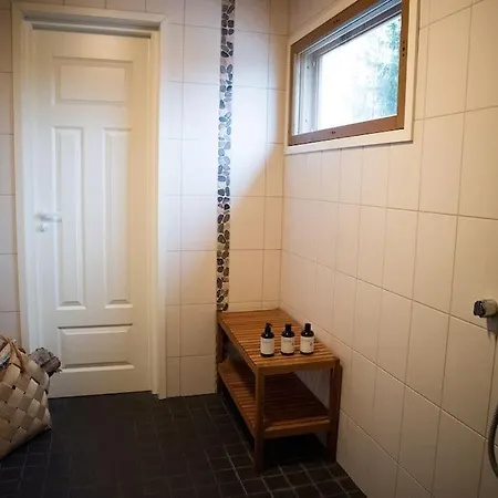 Luxury For Two In Tahlo With Lakeside Sauna Villa *